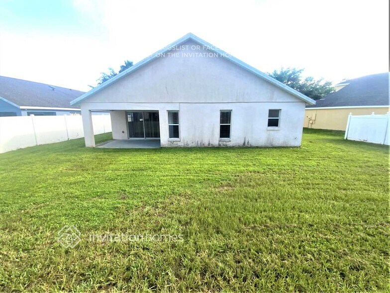 Building Photo - 1260 Creekview Ct