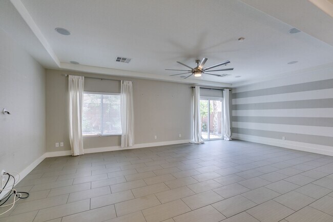 Building Photo - 4586 W Camero Ave