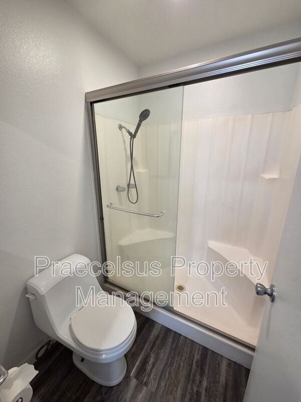 Building Photo - 1078 Fuchsia Ln