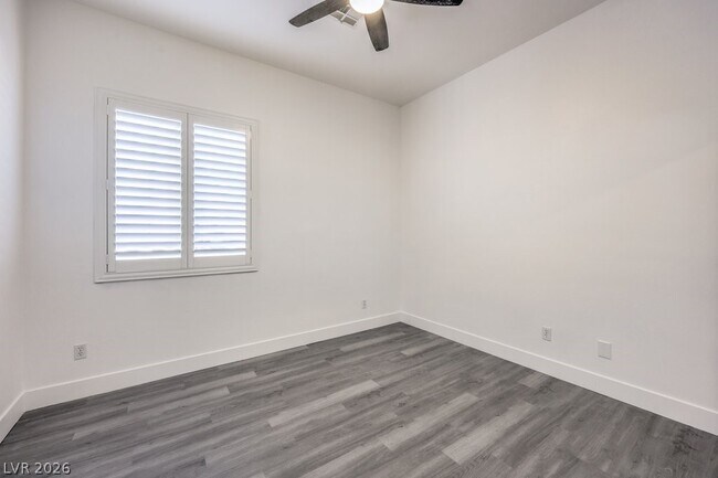 Building Photo - 10191 Refuge Ct