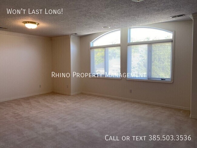 Building Photo - 1106 Birchbrook Cir