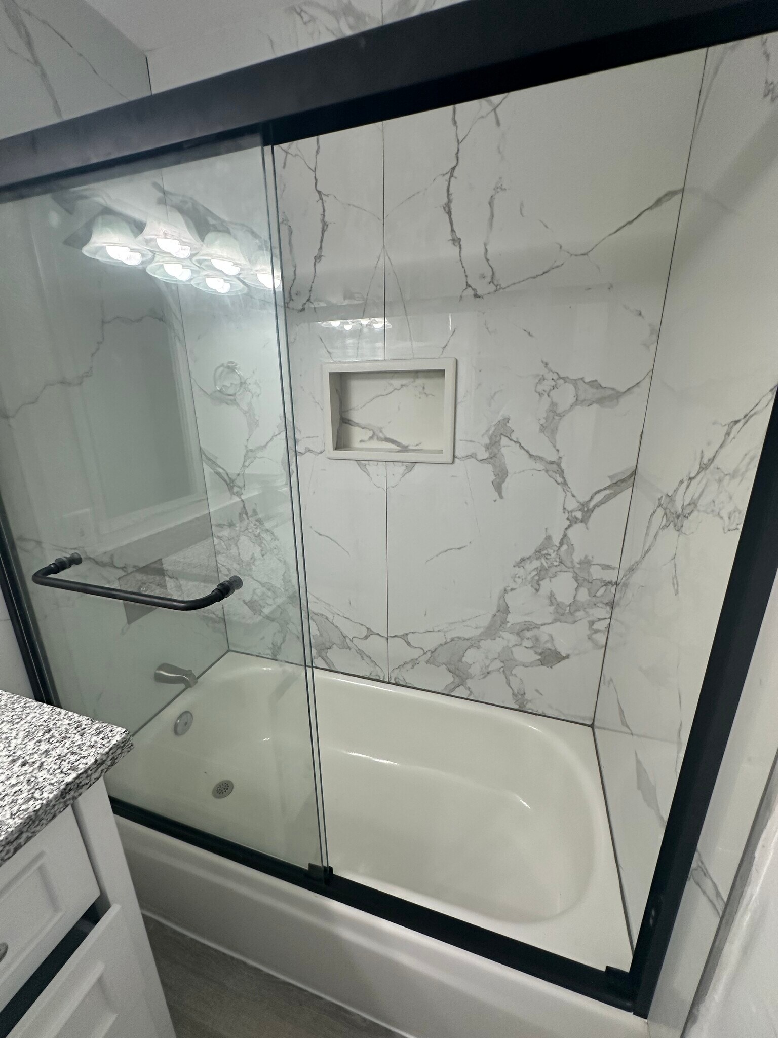 Building Photo - 2017 Vista del Mar