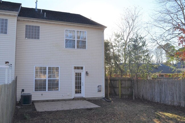 Building Photo - 1170 Gunn Hall Dr