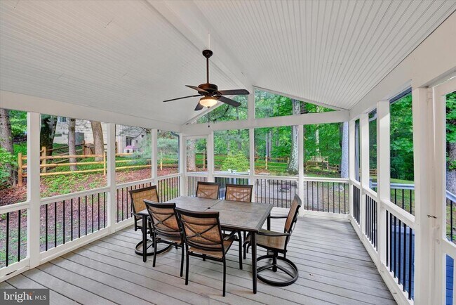 Building Photo - 34 Dulaney Hills Ct