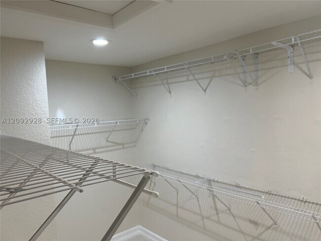 Building Photo - 14008 SW 274th Terrace