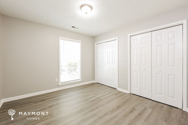 Building Photo - 202 Pheasant Ridge Dr