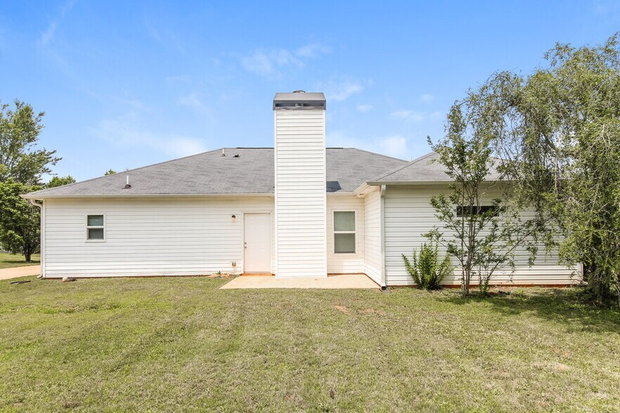 Building Photo - 160 Avery Dr