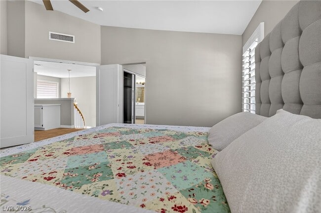 Building Photo - 4835 Illustrious St