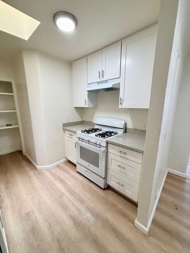 Building Photo - Wilma54