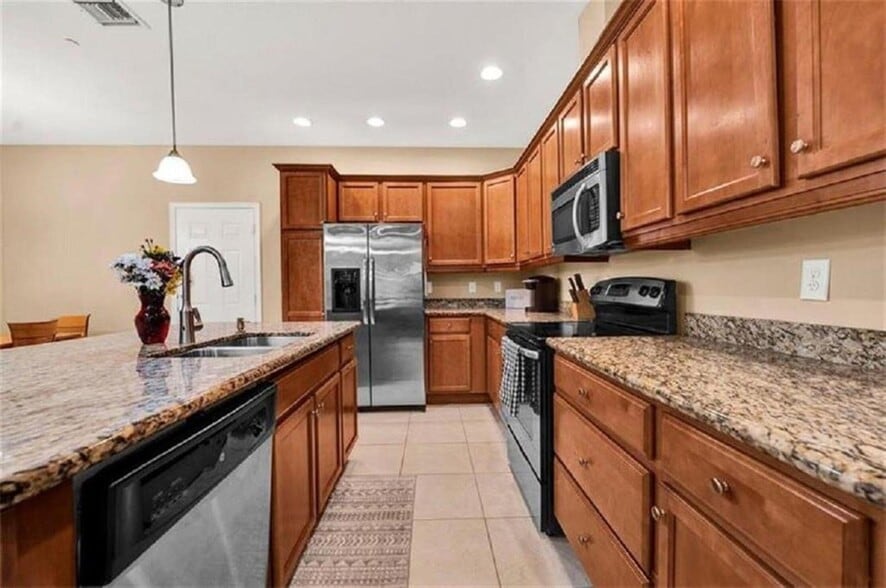 Building Photo - 2930 Cascada Isles Way