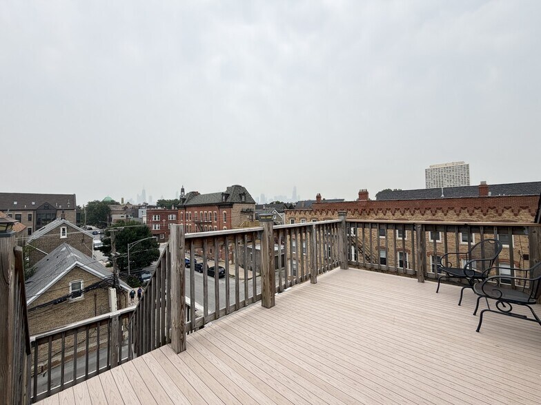 Building Photo - 1401 N Bosworth Ave
