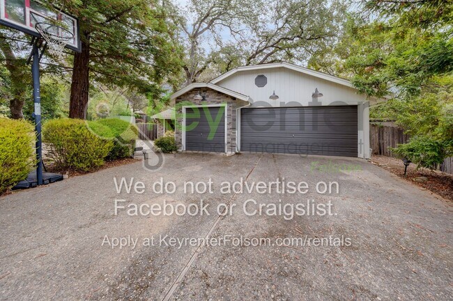 Building Photo - 3844 Langdon Ct
