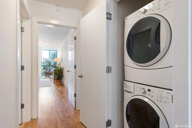 Building Photo - 1277 Howard St