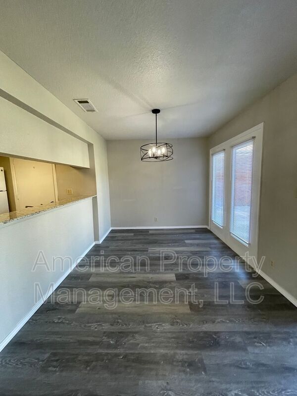 Building Photo - 4406 S 133rd E Ave