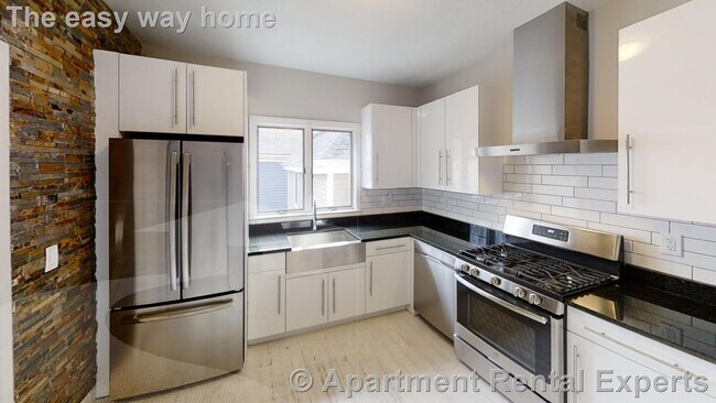 Building Photo - 11 Partridge Ave