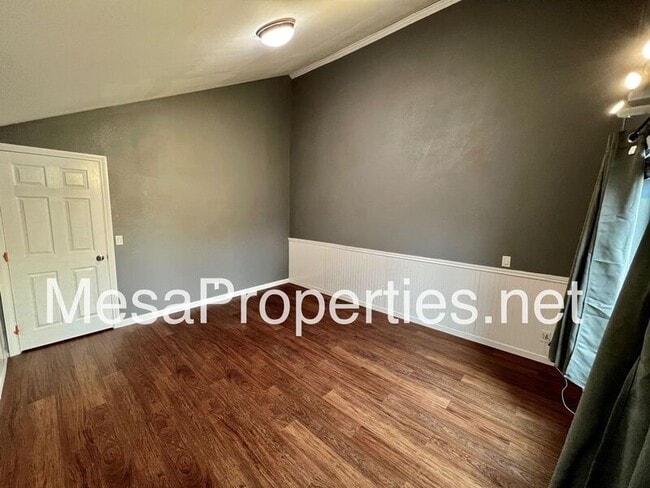 Building Photo - 3929 Rancho Del Oro Dr