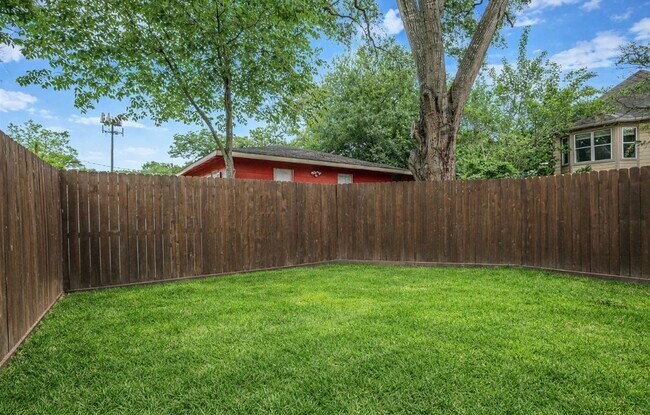 Building Photo - 3619 Alba Rd