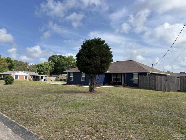 Building Photo - 4735 Lanett Dr