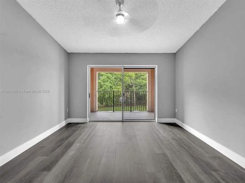 Building Photo - 2071 Renaissance Blvd