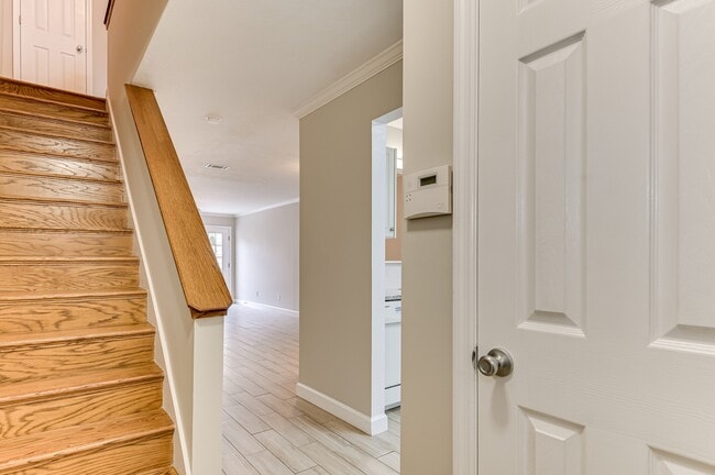 Building Photo - 4680 Brookwood Ln