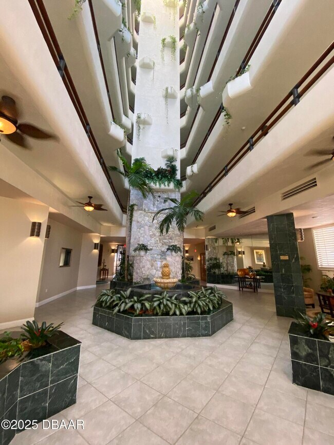 Building Photo - 3013 S Atlantic Ave