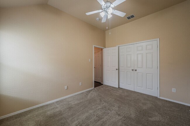 Building Photo - excellent single story home in Willow Park