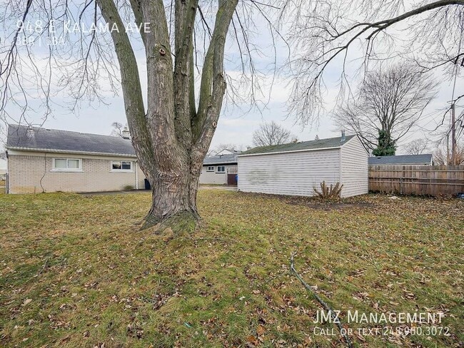 Building Photo - 948 Kalama Ave