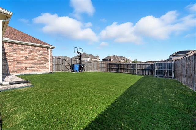 Building Photo - 12516 Maplecrest Dr