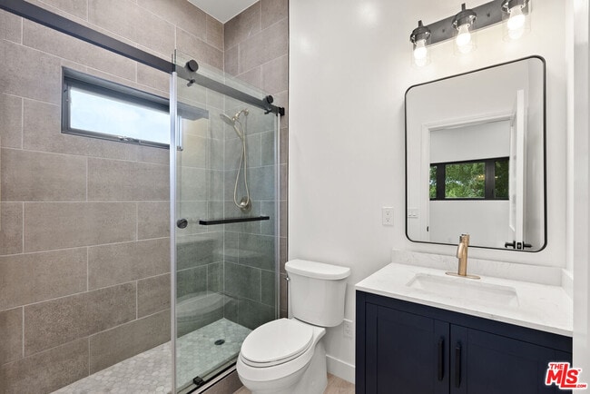 Building Photo - 8931 Hubbard St