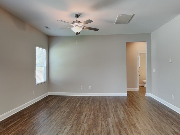 Building Photo - 3820 Sapphire Ridge Ct