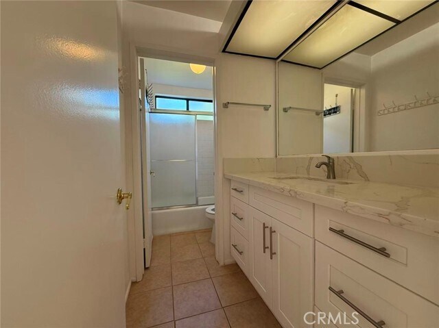Building Photo - 724 Barnum Way