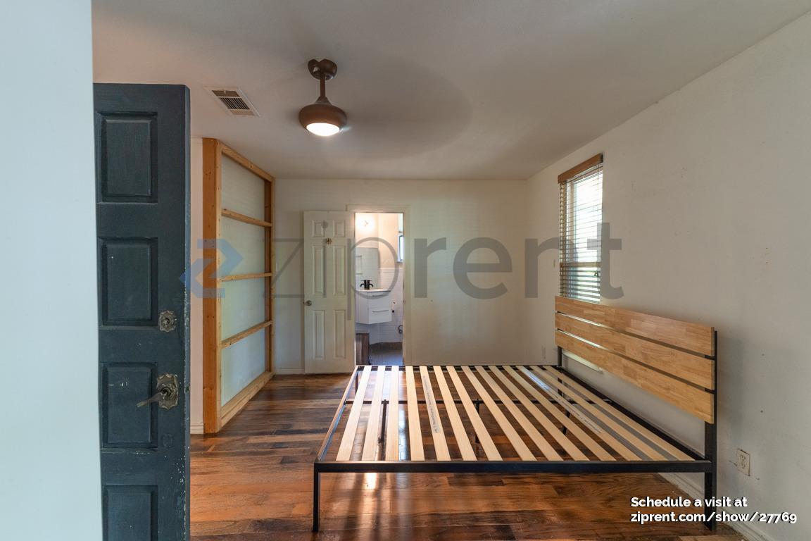 Building Photo - 2311 S 4th St