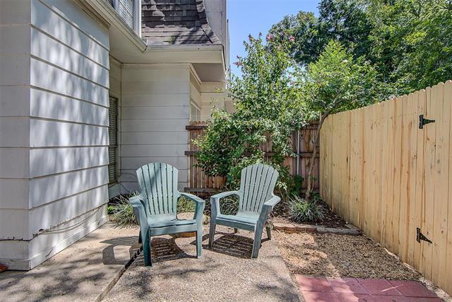 Building Photo - 1712 Scenic Dr