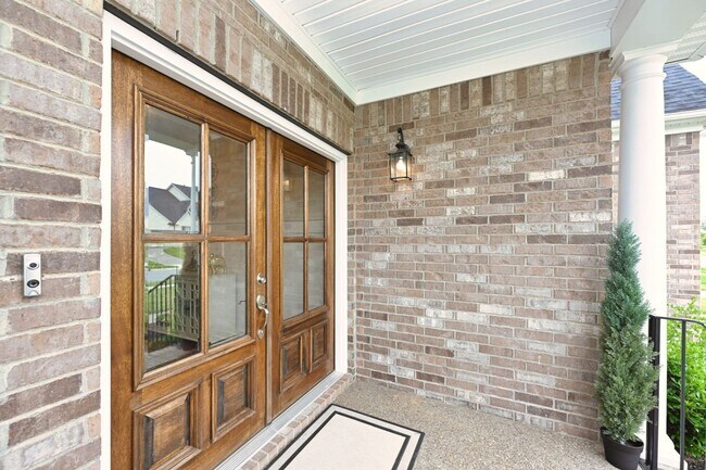 Building Photo - **EXECUTIVE 2022-BUILT HOME IN WILLIAMSON ...