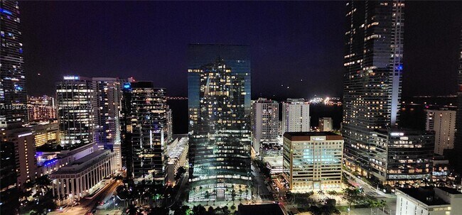 Building Photo - 1300 S Miami Ave