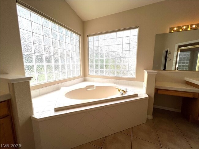 Building Photo - 2237 Timber Rose Dr