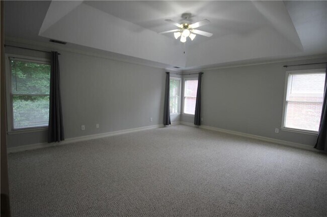 Building Photo - 1581 Oak Park Cove