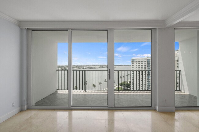 Building Photo - 1701 S Flagler Dr