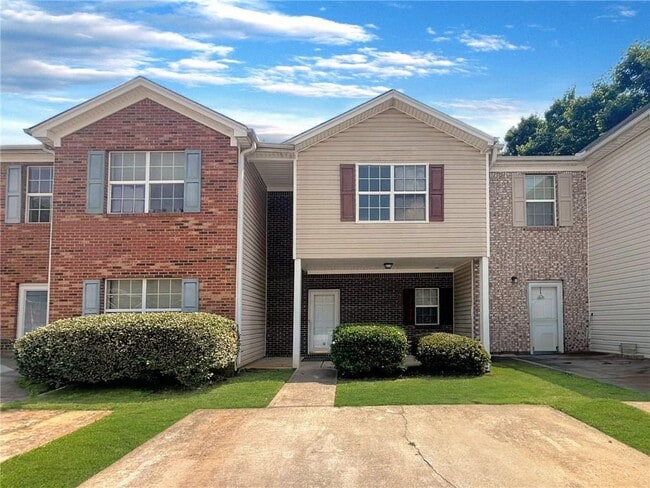 Building Photo - 1562 Eastern Sunrise Ln