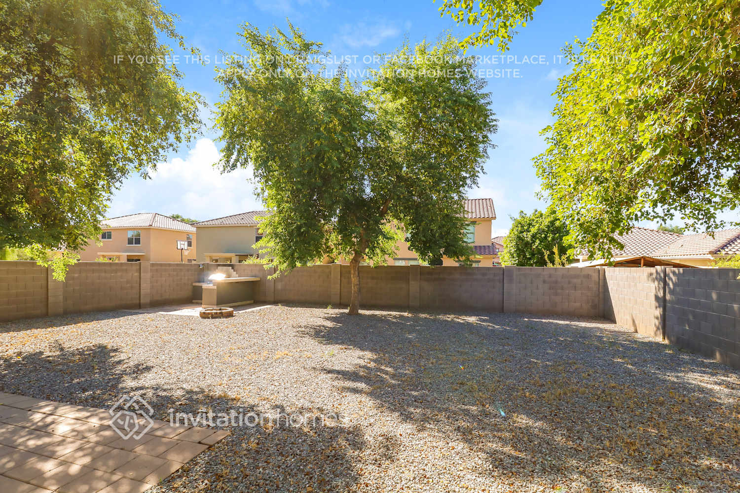 Building Photo - 2437 W Spencer Run