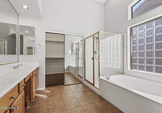 Building Photo - 7252 E Whistling Wind Way