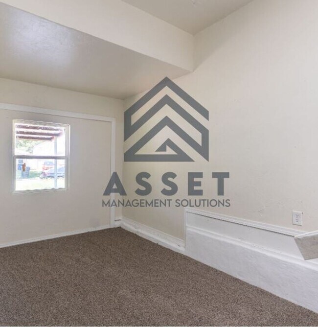 Building Photo - 3 Bedroom Rent to Own Home Available!