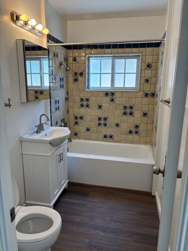 Building Photo - 4315 Bonillo Dr