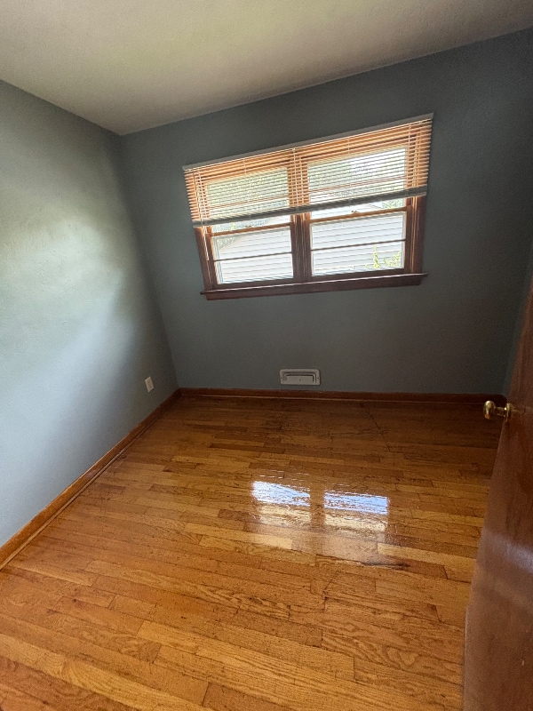 Building Photo - 9705 Winkler Dr