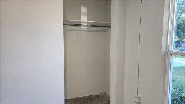 Building Photo - 2703 Ave G