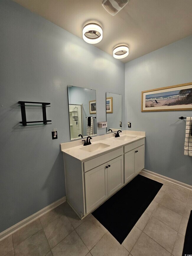 Building Photo - 3193 Bells Lk Cir