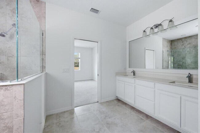 Building Photo - 8113 Sternway Rd