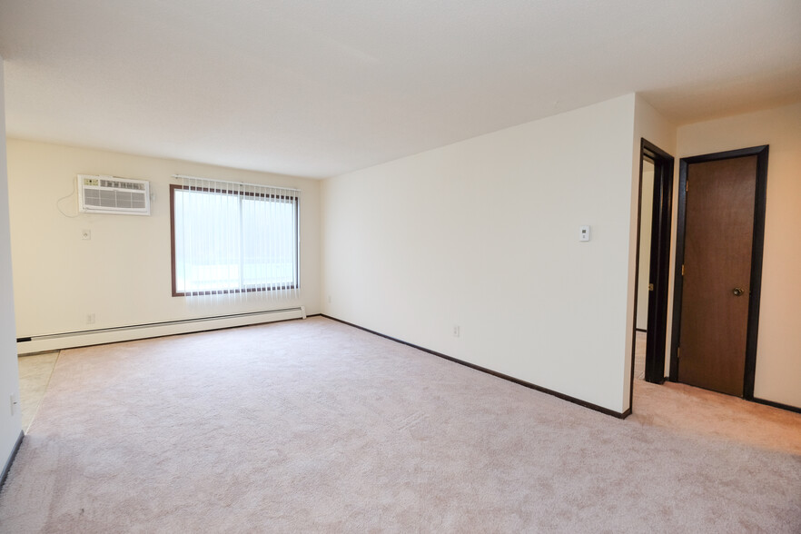 1 Bedroom C - Como Park Apartments