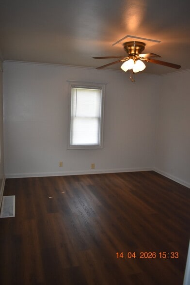 Building Photo - 5705 Fontenelle Blvd