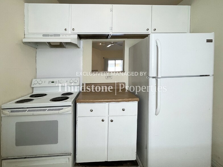 Building Photo - 5128 Indian Lakes Ct